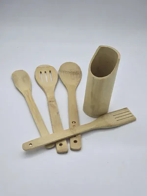סט ששת 5 חלקים במבוק במחיר שווה